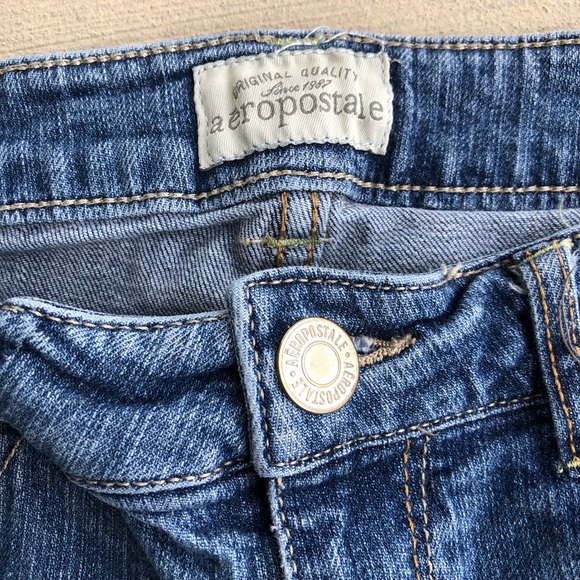 Aéropostale Bayla Skinny 1/2 Short Jeans - Picture 4 of 6